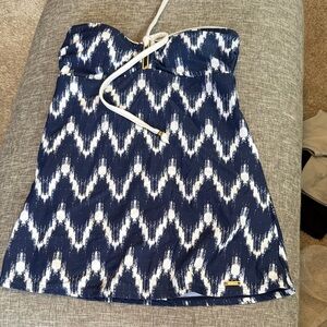 Jones New York Navy and Cream Patterned Top